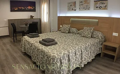 Casa Rural Bielas y Pistones, Apartamentos Las Eras y La Hoguera en Castelserás (Teruel) - Foto 17