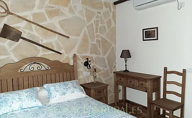 Los Aperos en Herrera Del Duque (Badajoz) - Foto 8