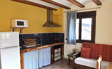 Las Aliagas en Megina (Guadalajara) - Foto 15