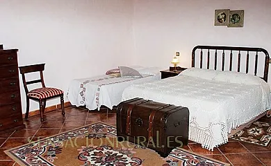 Casa Rural Moliner en Cuevas de Cañart (Teruel) - Foto 3