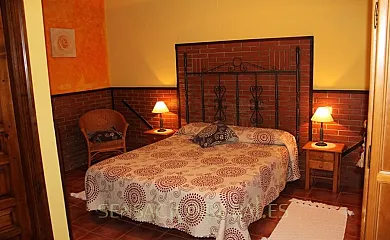 Posada y apartamentos El Acebo en Ubiarco (Cantabria) - Foto 11