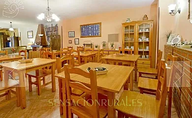 Posada y apartamentos El Acebo en Ubiarco (Cantabria) - Foto 19