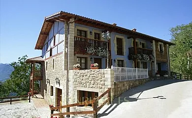 Vivienda Rural Peña Sagra I y II en Cahecho (Cantabria) - Foto 1