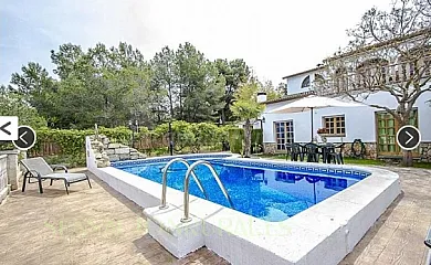 Villa Gessami en Castellet i La Gornal (Barcelona) - Foto 4