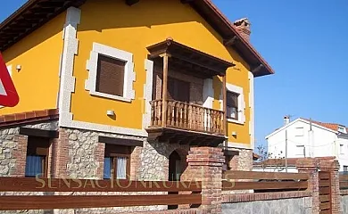 Casa Rural Villa Asunción en Santa Cruz de Bezana (Cantabria) - Foto 1