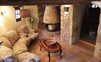 Mas Llagostera y Castell Resort en Santa Oliva (Tarragona) - Foto 4