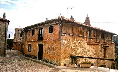 Casa El Dioni en Calatañazor (Soria) - Foto 1