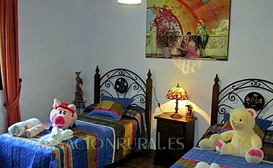 Casa Rural Los Duendes en Bobadilla-estacion (Málaga) - Foto 3