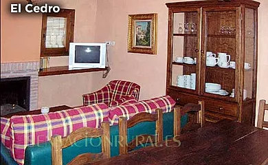 Caserío del Colmenar Sierra de Huétor en Huétor de Santillán (Granada) - Foto 2