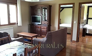 Apartamentos El Castañeu en Cangas de Onis (Asturias) - Foto 17