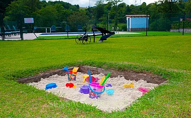 Casa Rural Huerta el Pozu en Arriondas (Asturias) - Foto 3