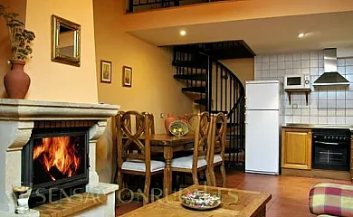 Casas Rurales Valle de El Paular en Rascafria (Madrid) - Foto 2