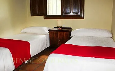 Casa Navafría en Montánchez (Cáceres) - Foto 2