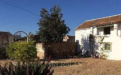 La Casa del Almezo en Almodóvar Del Río (Córdoba) - Foto 1