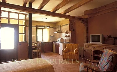 Alquería de Valverde en Valverde de los Arroyos (Guadalajara) - Foto 5