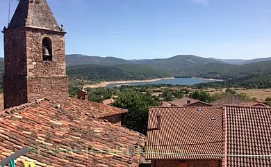 APARTAMENTOS TURISTICOS LUAR en El Rasillo de Cameros (La Rioja) - Foto 1