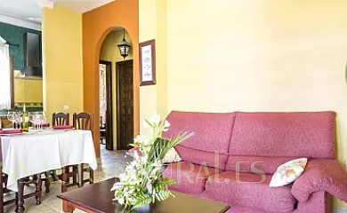 Complejo Turístico Rural Las Mayoralas en Periana (Málaga) - Foto 7