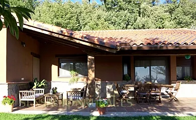 Casa Rural Valle de Gredos en Candeleda (Ávila) - Foto 1