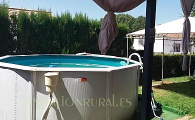 Casa Rural El Jardín Del Hueznar en San Nicolas Del Puerto (Sevilla) - Foto 1