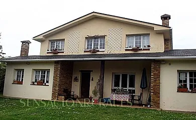 Veiga Daira Ven Con Tu Perro en Ribadeo (Lugo) - Foto 2