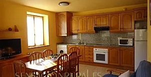 Casa Rural La Comella 003