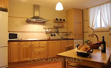 Botica Gomelia en Gumiel de Izan (Burgos) - Foto 5