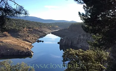 APARTAMENTOS La Parra en Buitrago de Lozoya (Madrid) - Foto 8