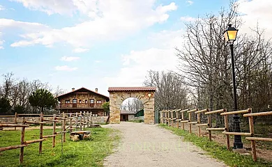 Apartamentos Rurales Las Carballedas en Rabanal Del Camino (León) - Foto 1