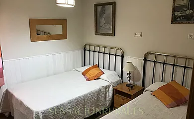 LA SEGUIRILLA en Casas Del Castañar (Cáceres) - Foto 7