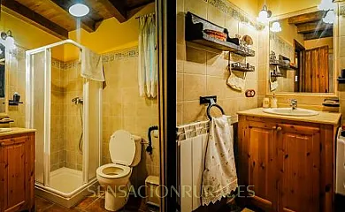 LA SEGUIRILLA en Casas Del Castañar (Cáceres) - Foto 14