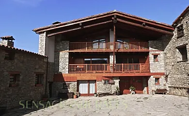 Cal Mateuet en Lles de Cerdanya (Lleida) - Foto 1