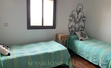 Casa El Pósito y La Guindalera en Abanades (Guadalajara) - Foto 2