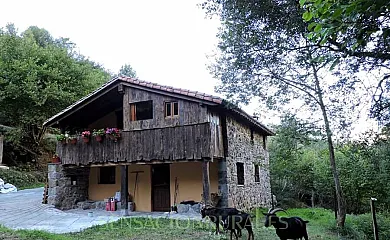 LA HIRRIRIÁ en San Roque de Riomiera (Cantabria) - Foto 1