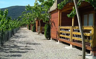 Cabañas y bungalows de madera La Falaguera en Barx (Valencia) - Foto 1