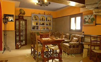 Casa Rural Villa de Llumes en Llumes (Zaragoza) - Foto 16