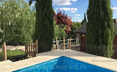 HEARTS & PONIES Apartamentos con piscinas privadas de invierno y verano y suites con jacuzzis en Chinchón (Madrid) - Foto 12