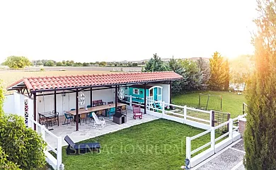 HEARTS & PONIES Apartamentos con piscinas privadas de invierno y verano y suites con jacuzzis en Chinchón (Madrid) - Foto 15