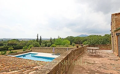 Casa Rural Mas Arnau en Cistella (Girona) - Foto 4