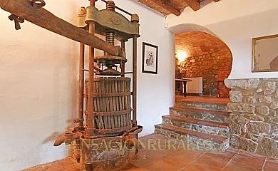 Casa Rural Mas Arnau en Cistella (Girona) - Foto 6