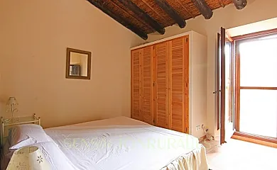 Casa Rural Mas Arnau en Cistella (Girona) - Foto 11