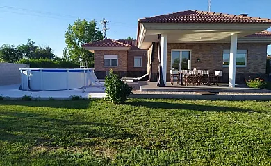 Villa del Sol en Velayos (Ávila) - Foto 1