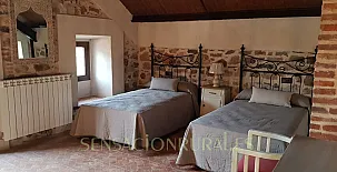 CASA RURAL NAVALACEDRA 003