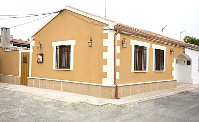 La Casa de los Bisa en Sanchidrian (Ávila) - Foto 6