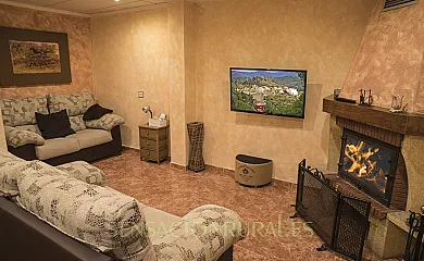 La Puja al Castell en Torres Torres (Valencia) - Foto 17