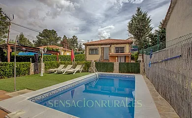 Casa Rural Higueras en Santa Maria de la Alameda (Madrid) - Foto 1