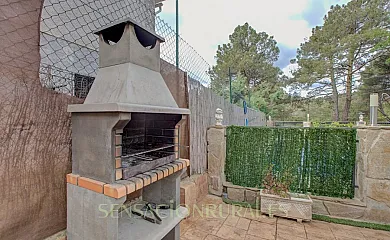 Casa Rural Higueras en Santa Maria de la Alameda (Madrid) - Foto 8