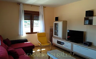 VUT Los Pardales en Villardeciervos (Zamora) - Foto 3