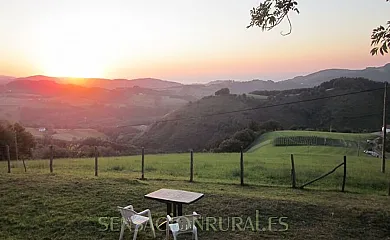 Agroturismo Sarasola Zahar en Aizarnazabal (Guipuzcoa) - Foto 16