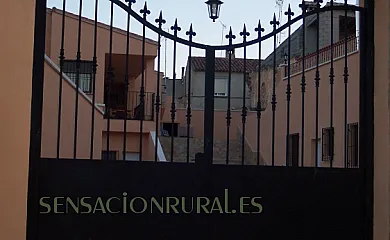 Casas Rurales Montemayor en Casas de Lázaro (Albacete) - Foto 1