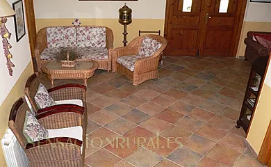 C.T.R. La Velilla en La Mata de Monteagudo (León) - Foto 6